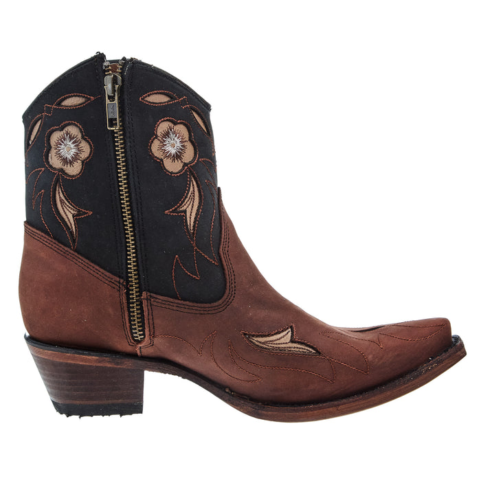 Circle G Women`s Camel/Dark Blue Embroidered Zipper Boot