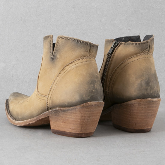 Liberty Black Dleano Booite