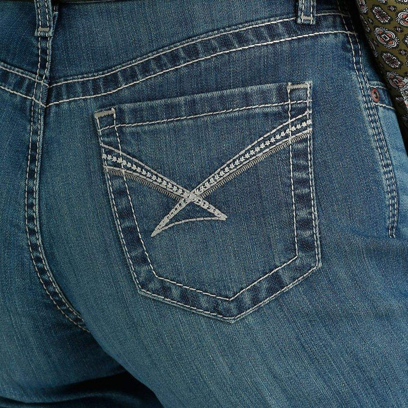 Cinch Women's Emerson Relaxed Straight Leg Jeans