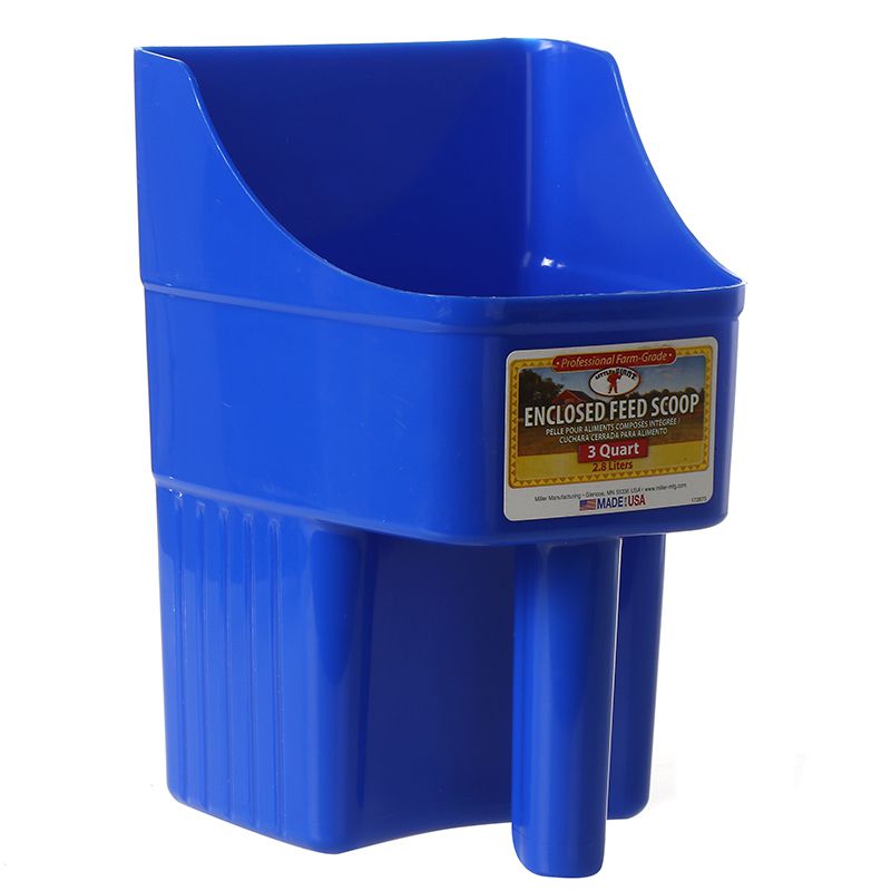 Little Giant 3 Quart Plastic Enclosed Feed Scoop