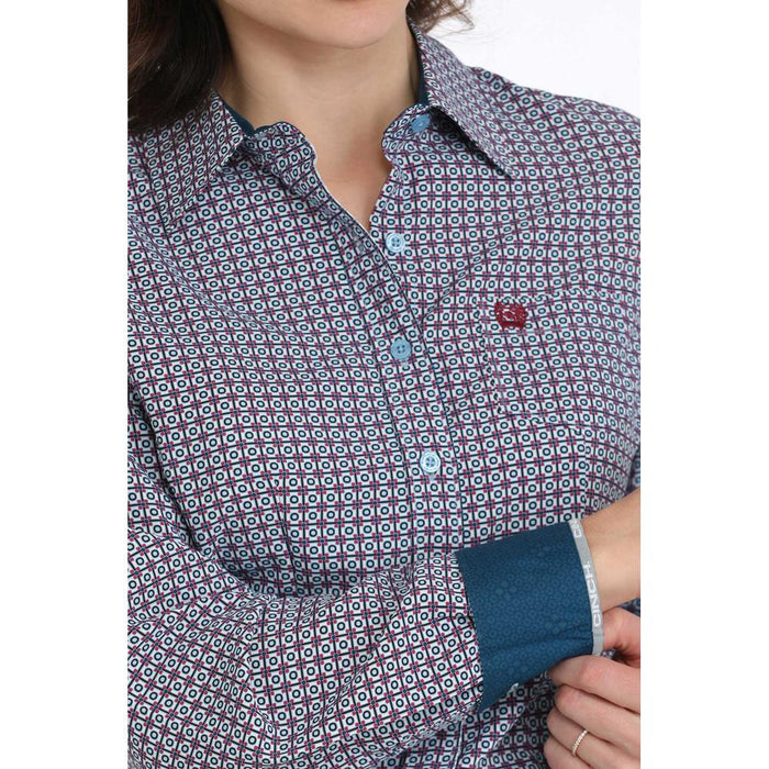 Cinch Ladies Geometric Print Button Down