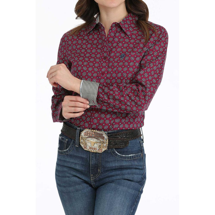 Cinch Ladies Burgundy Medallion Print Button Down