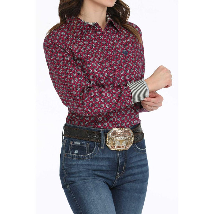 Cinch Ladies Burgundy Medallion Print Button Down