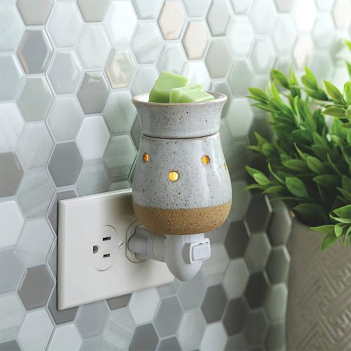 Candle Warmer`S Pluggable Rustic White Warmer
