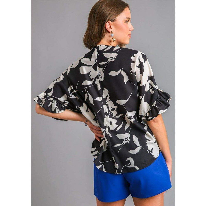 Umgee Usa Inc. Women's Floral Print Black Top