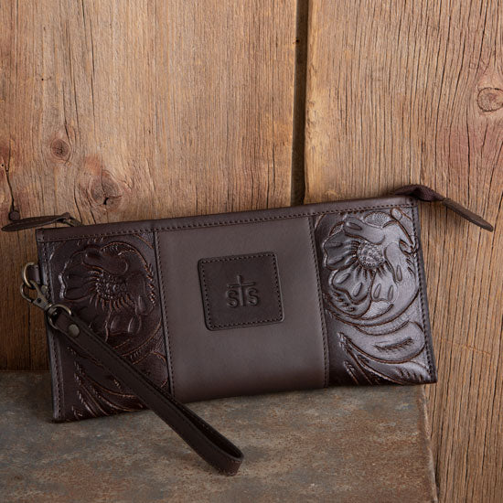 STS Ranchwear Westward Clutch