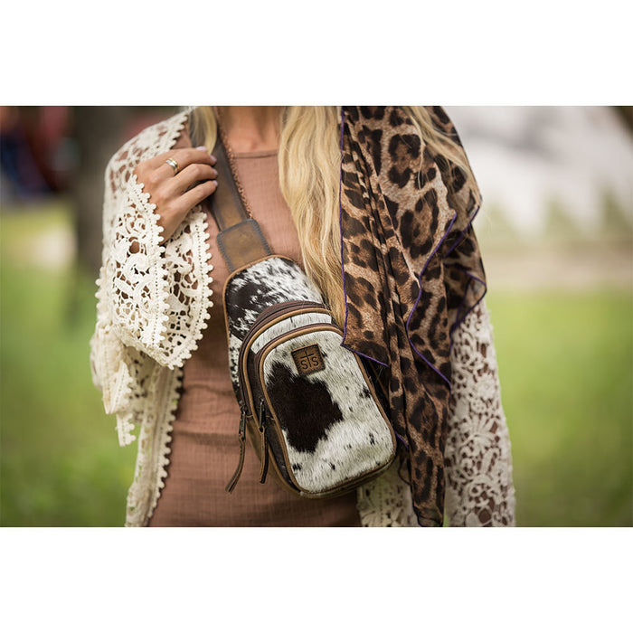 STS Ranchwear Indie Cowhide Sojourner Sling
