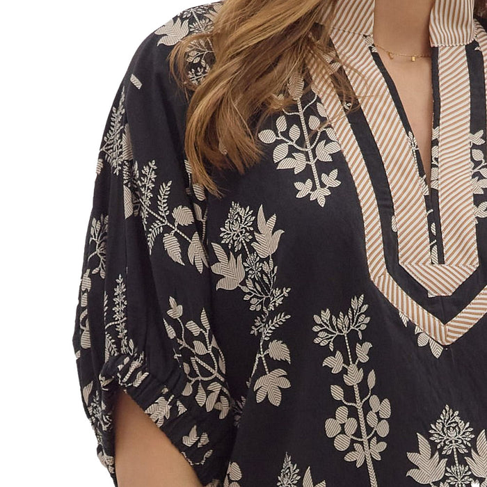 Entro Women's Black & White Print Short Sleeve Top