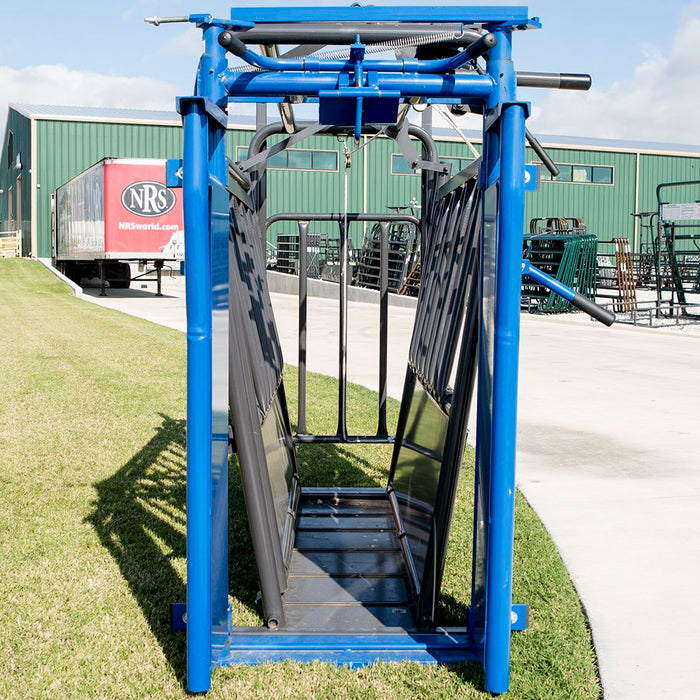 K And K KFS Squeeze Chute with Auto Headgate