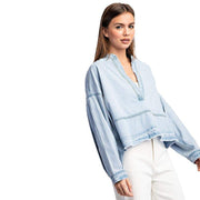 Ee Some Women's Mineral Wash Denim V-Neck Top