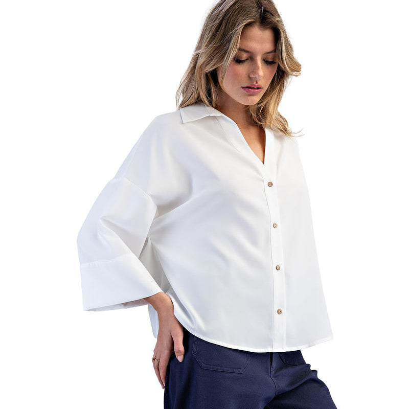 Ee Some Women's Off White Button Pleated Back Blouse