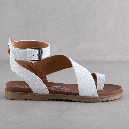 Very G White Steffy Sandals