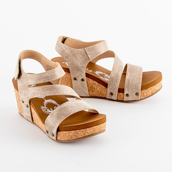 Very G Cream Casper Sandals