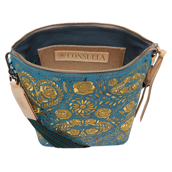 Consuela Wedge Shiloh