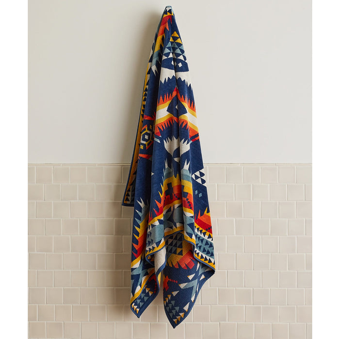 Pendleton Woolen Mills Inc. Nehalem Navy Oversized Jacquard Spa Towel