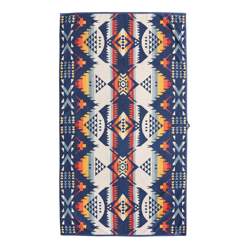 Pendleton Woolen Mills Inc. Nehalem Navy Oversized Jacquard Spa Towel