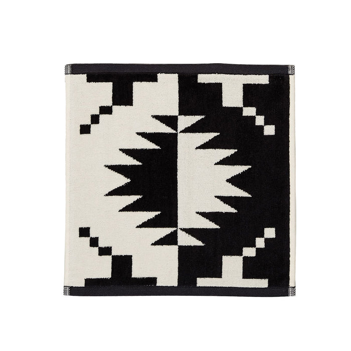 Pendleton Woolen Mills Inc. Spider Rock Black & White 3 Piece Towel Set