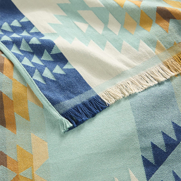 Pendleton Woolen Mills Inc. Rancho Arroyo Aqua Sunseeker Towel