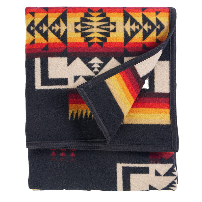 Pendleton Woolen Mills Inc. Chief Joseph Jacquard Black Blanket
