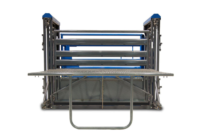 Priefert Bucking Chute Right Side