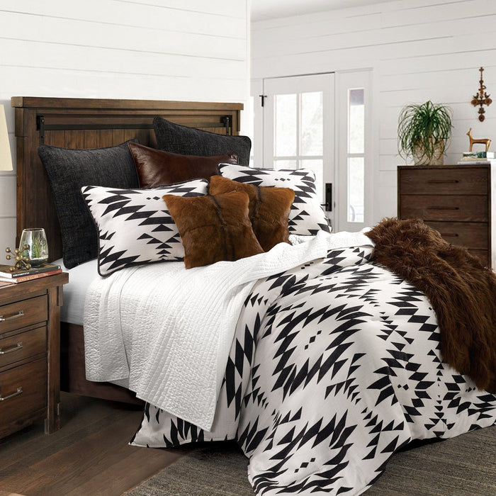 Hiend Accents Amelia Aztec Super Queen Comforter Set