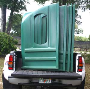 Hastings Hay Hut 8 Window Bale Feeder