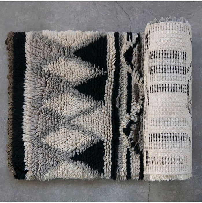 Wool Patterned Gray and Black Shag Runner
